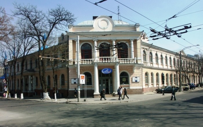 primaria-chisinau-restabilirea-blocului-i-al-liceului-gheorghe-asachi-estimat-la-6-milioane-euro-1370850629